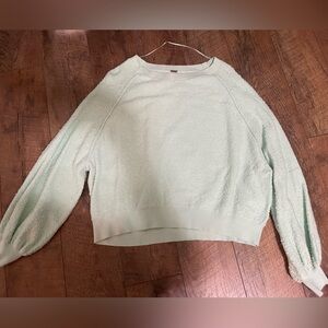 Free people sweater!!